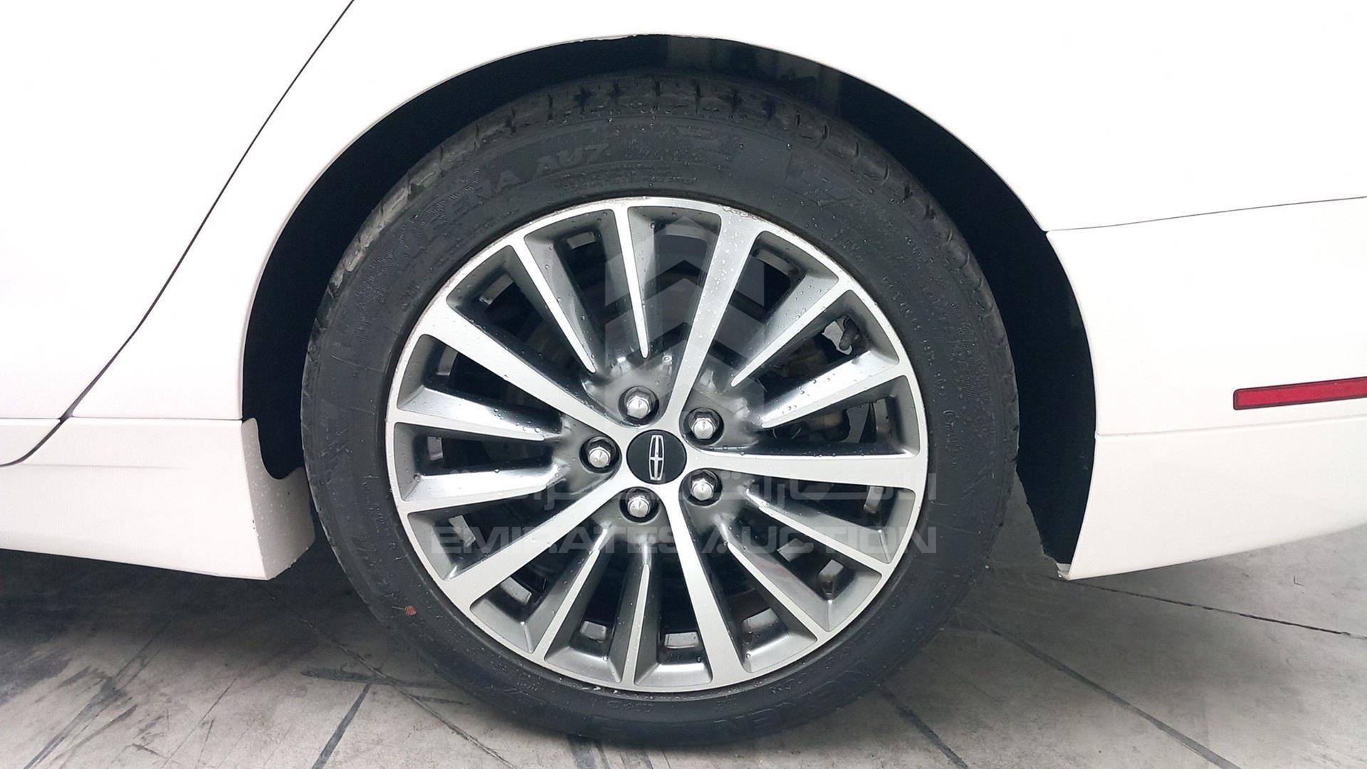2017 LINCOLN MKZ VIN: 3LN6L5C98HR600765