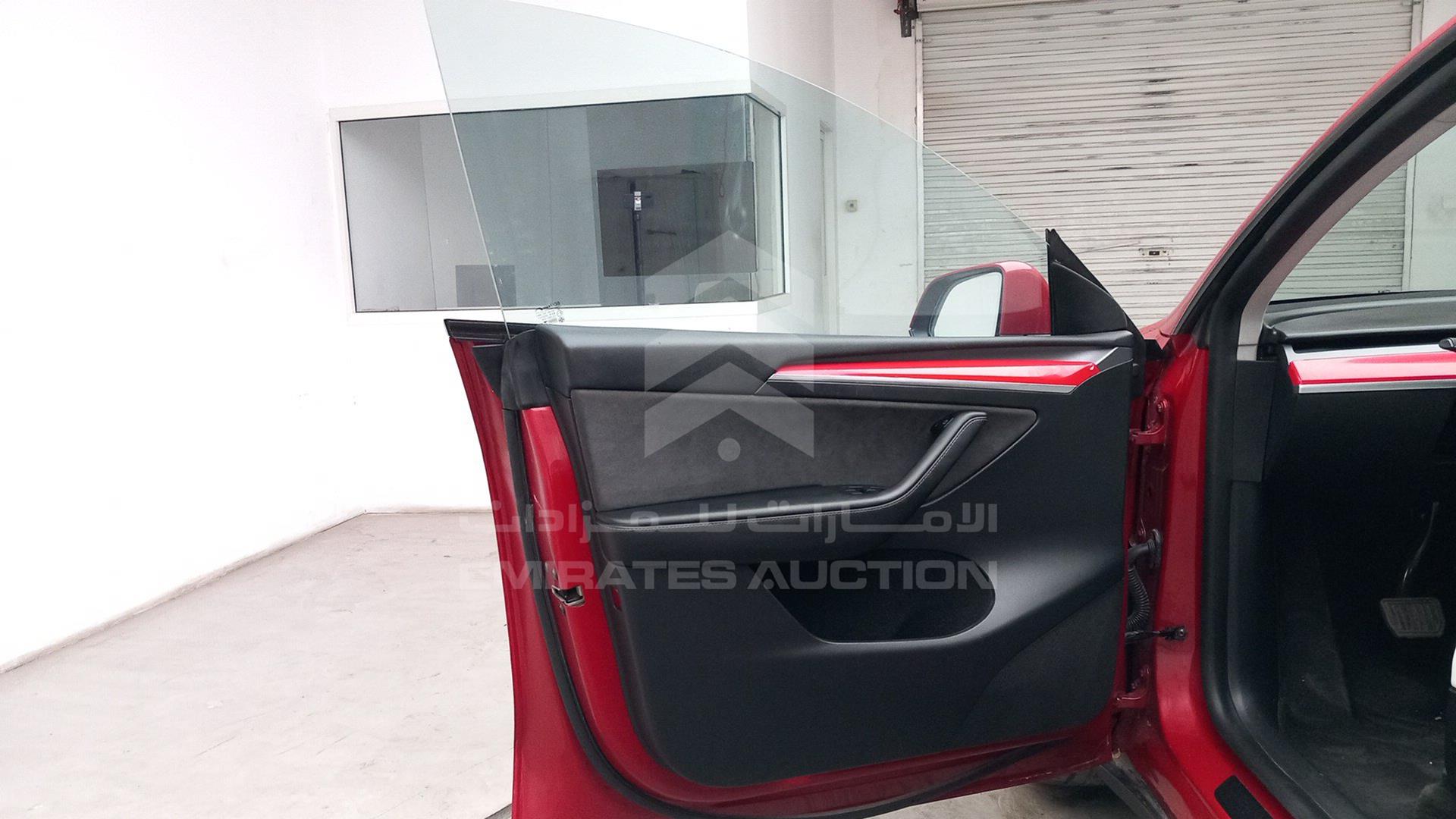 2022 TESLA MODEL Y LONG RANGE VIN: LRWYGCEK3NC345732