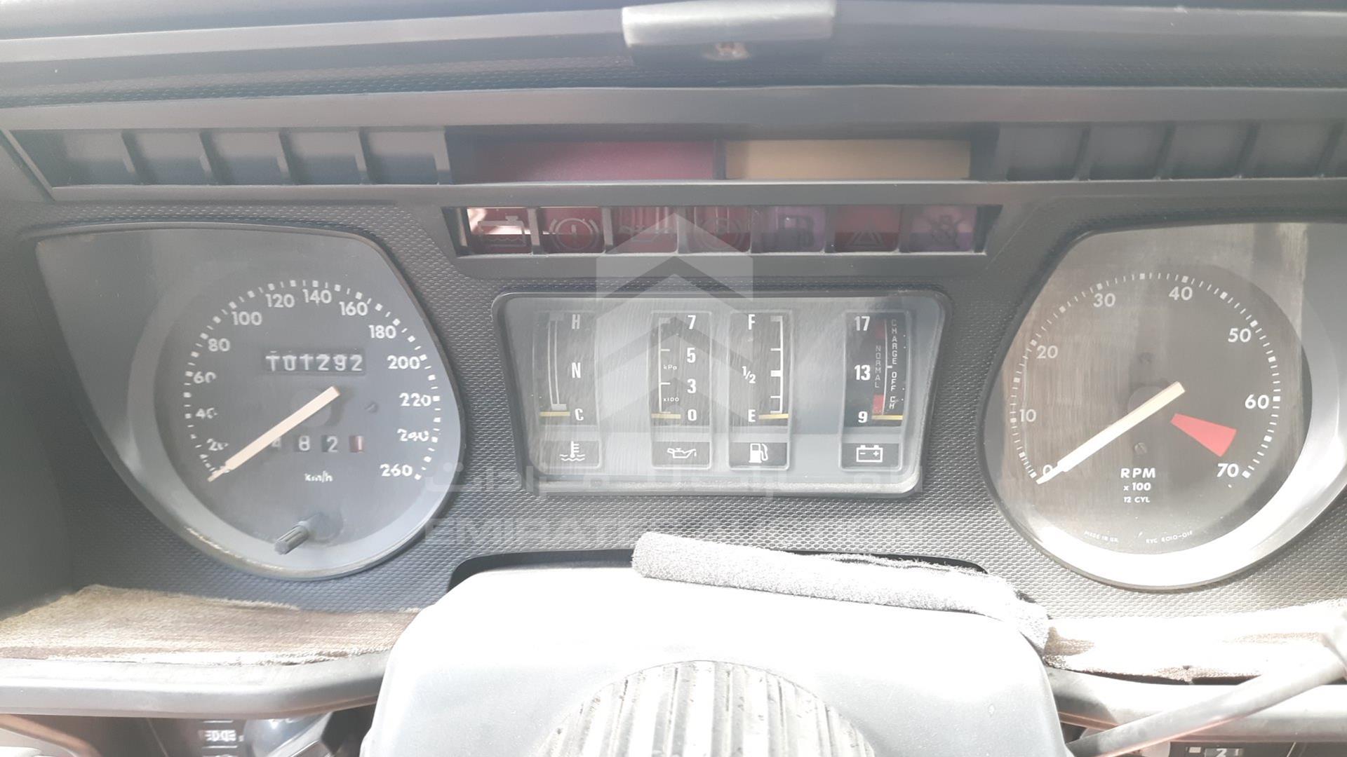 0 JAGUAR XJS VIN: SAJJNJEX4BC135299