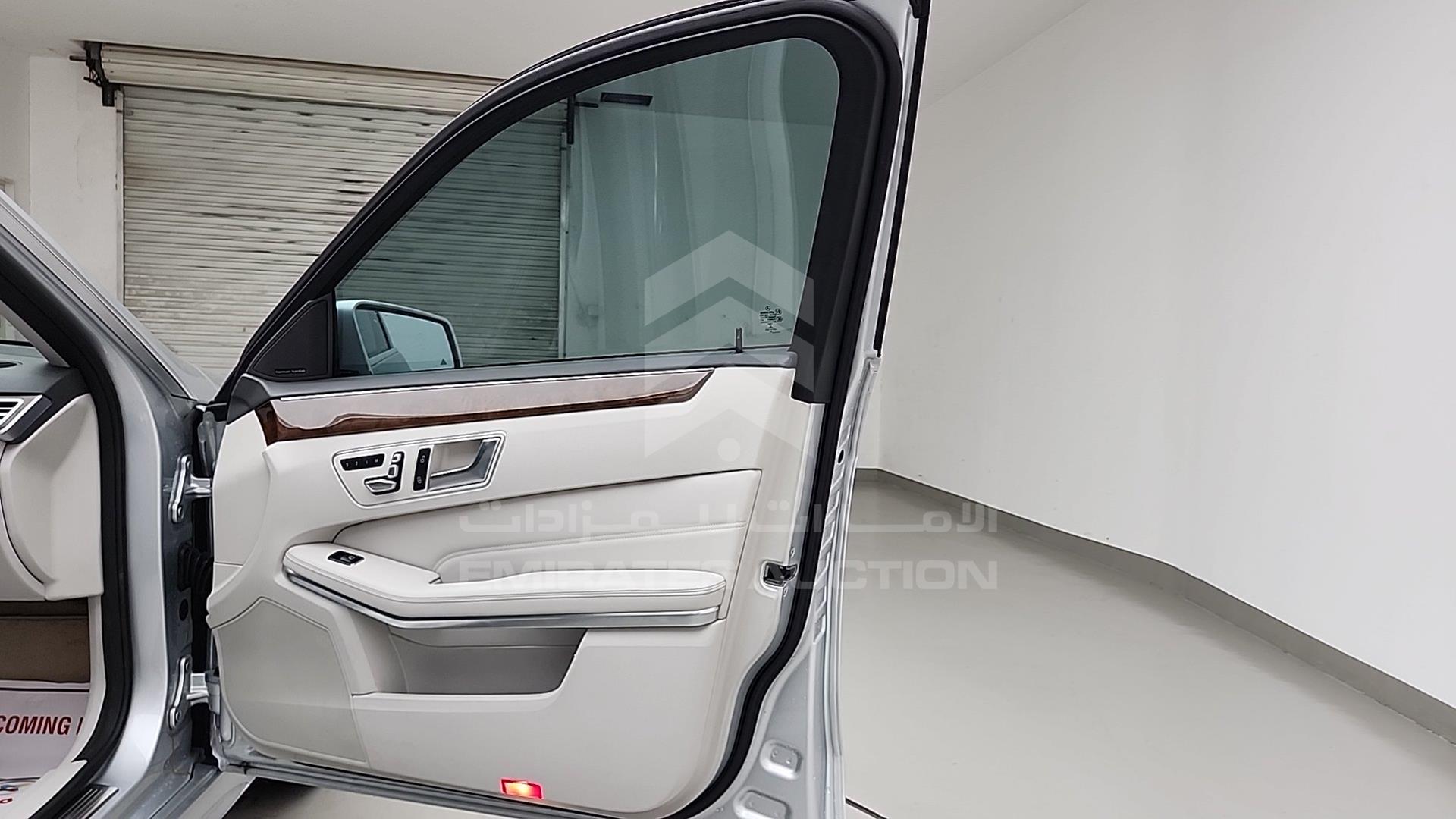 2016 MERCEDES E 350 VIN: WDDHF5KB4GB186272