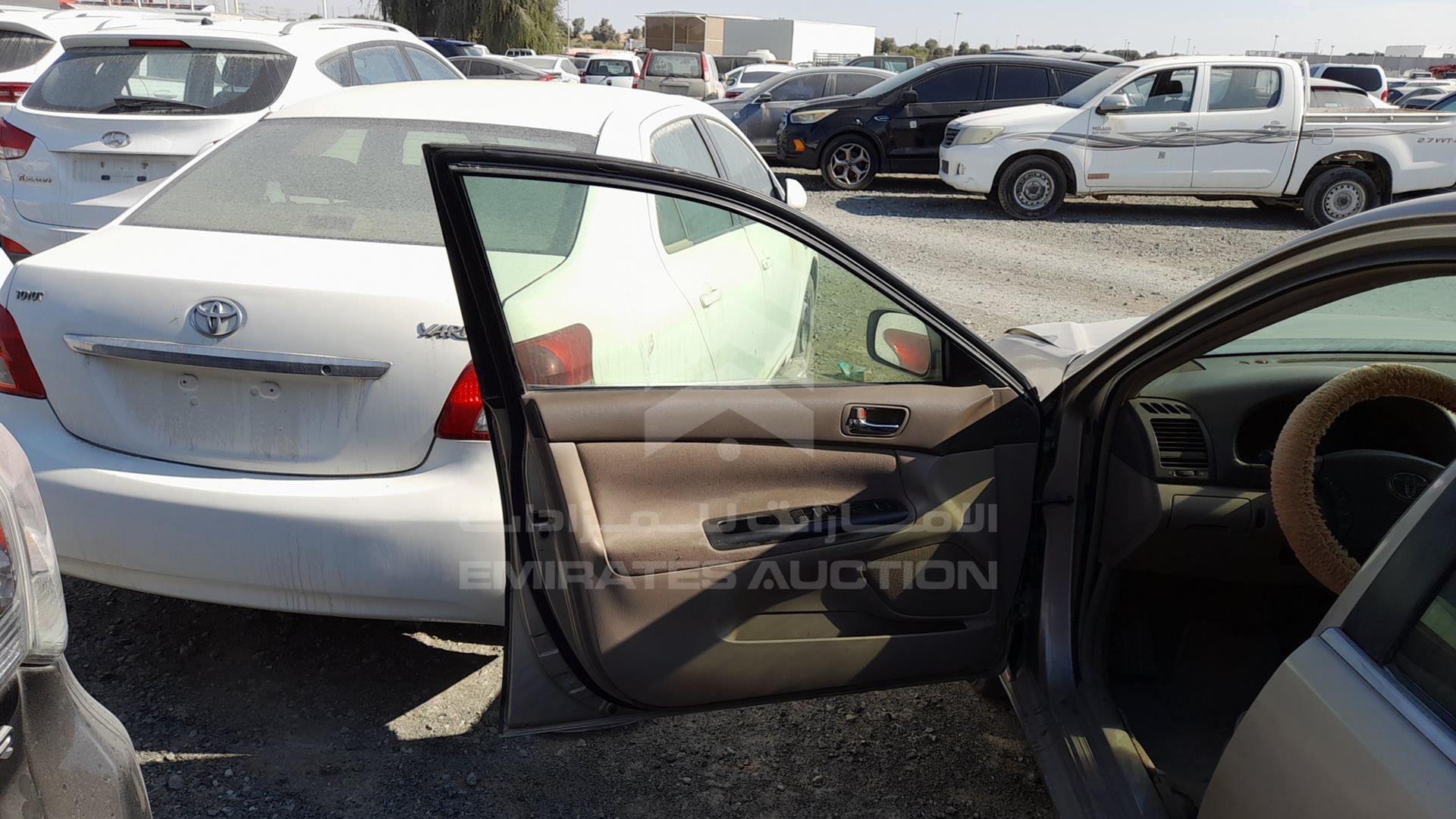 2005 TOYOTA CAMRY VIN: 4T1BE32K45U075208