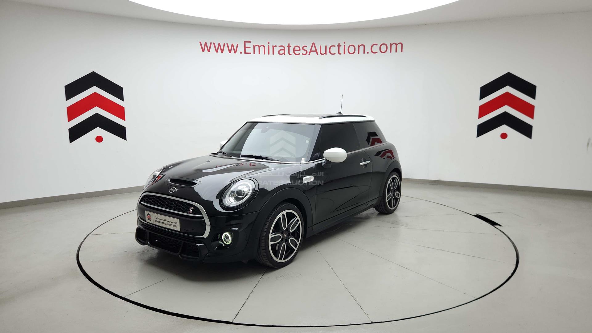2021 MINI COOPER S VIN: WMWXR5A0XM2N20164