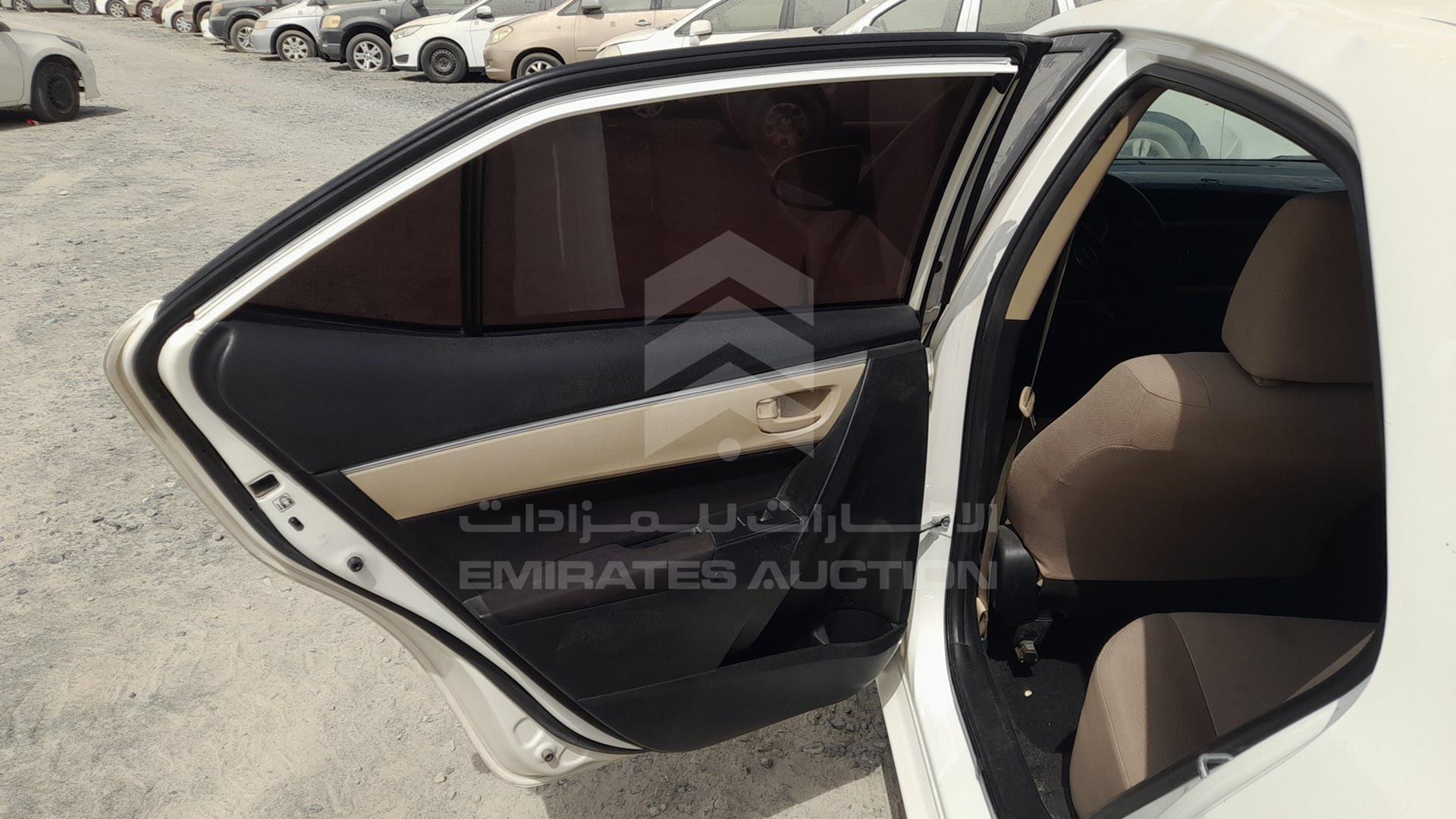 2015 TOYOTA COROLLA VIN: RKLBB9HE8F5098801