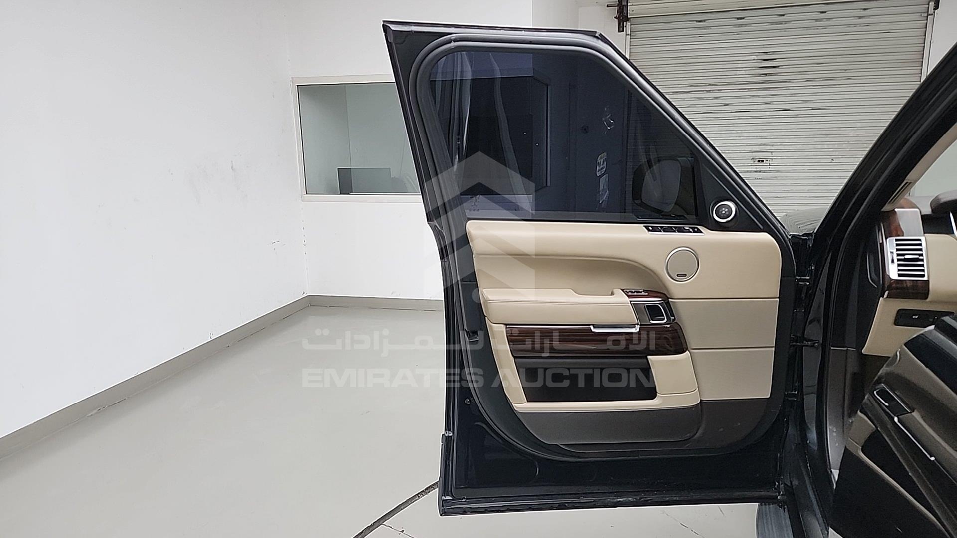 2014 RANGE ROVER HSE VIN: SALGA2DF0EA127878