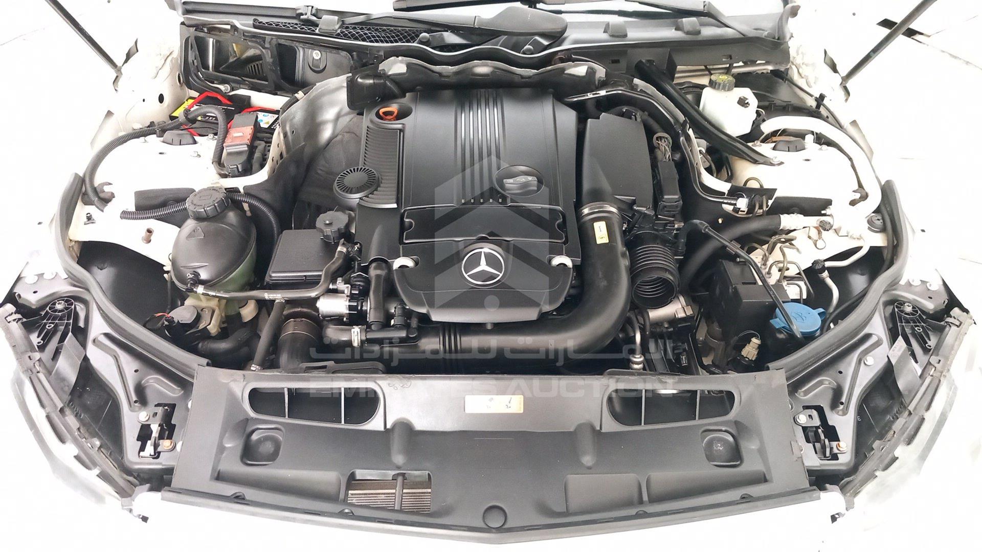 2013 MERCEDES C 200 VIN: WDDGF4JB3DA790095