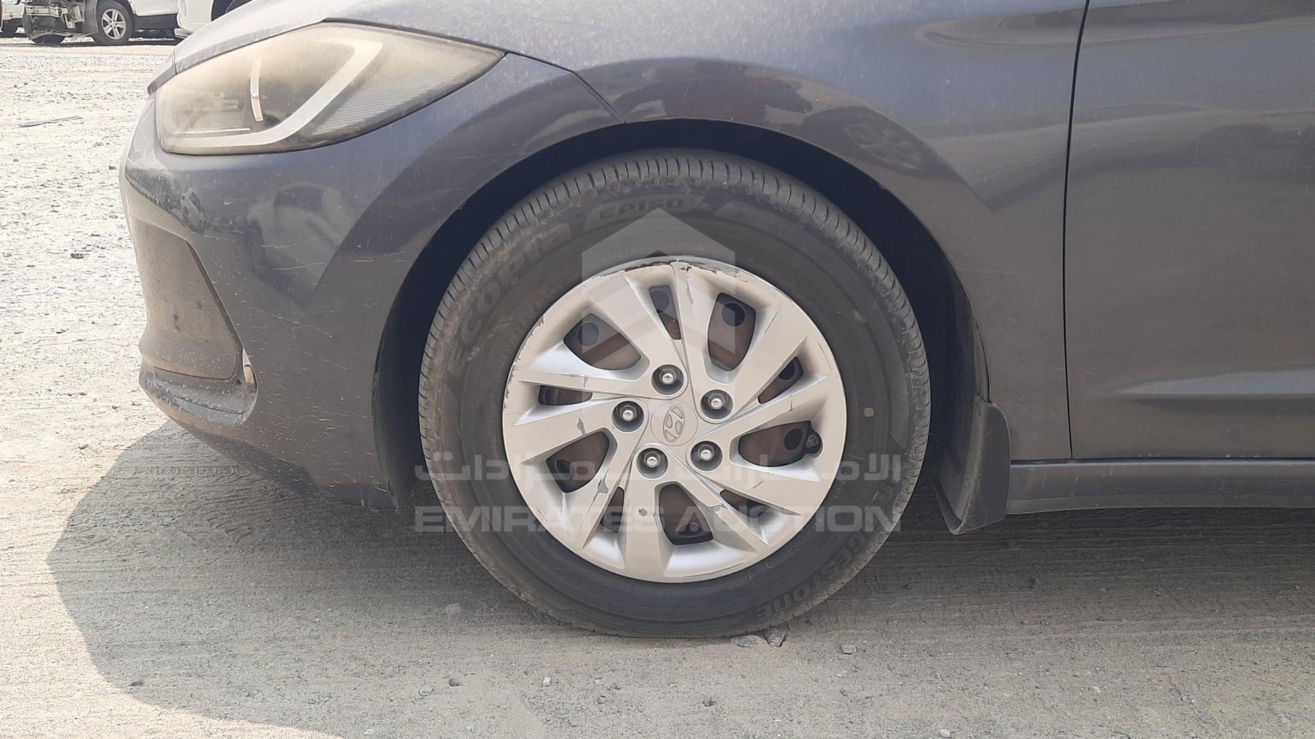 2017 HYUNDAI ELANTRA VIN: KMHD741C5HU128330