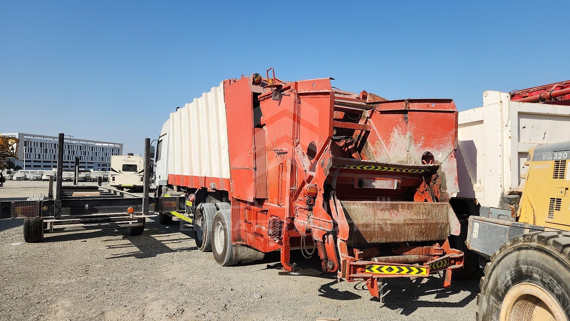 2008 MERCEDES ACTROS VIN: WDAKHCAA58L280327