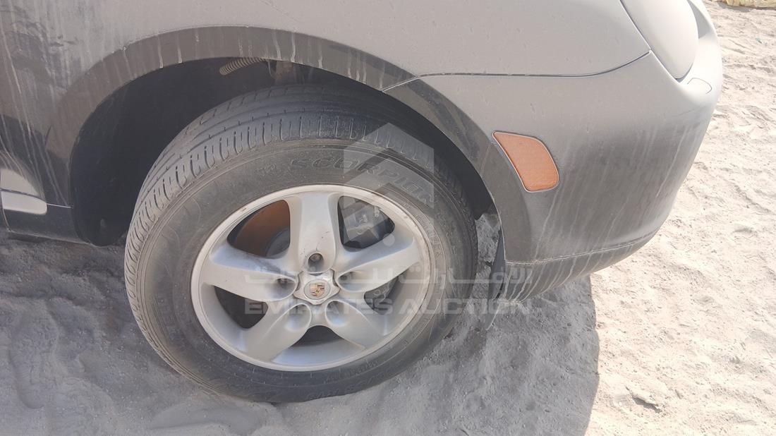 2006 Porsche Cayenne S — Front Right Tyre — Photo 29