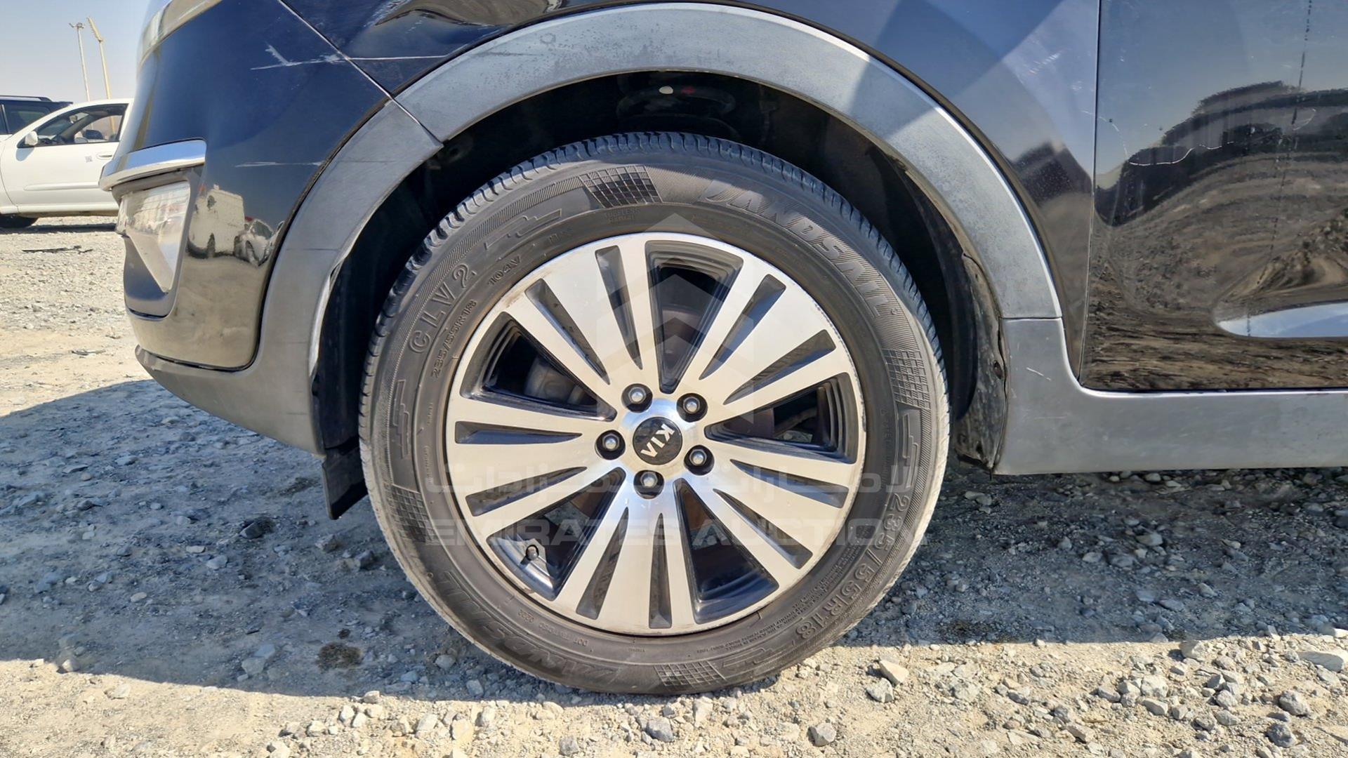 2015 KIA SPORTAGE VIN: KNAPC8121F7634533