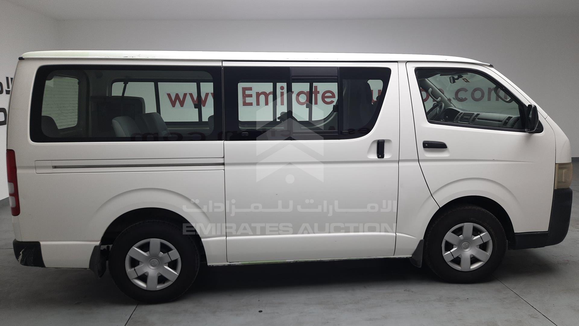 2007 TOYOTA HIACE VIN: JTGJX02P575007598