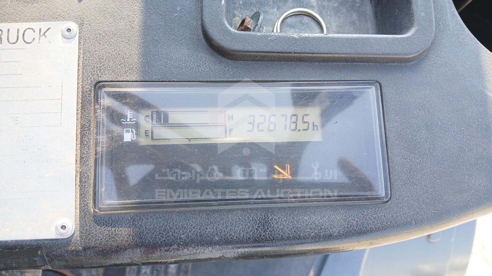 2013 TOYOTA FORKLIFT VIN: 308FGJ3533318