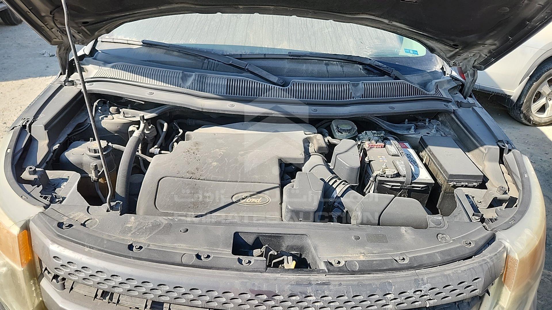 2014 FORD EXPLORER VIN: 1FM5K8B8XEGC43147