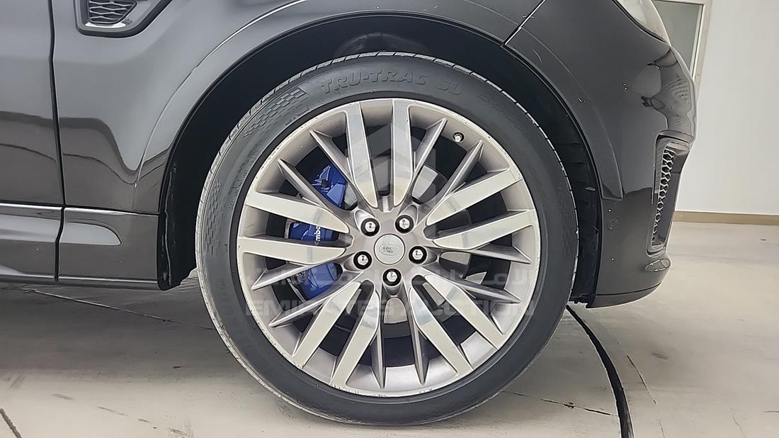 2016 Range Rover Sport — Front Right Tyre — Photo 35