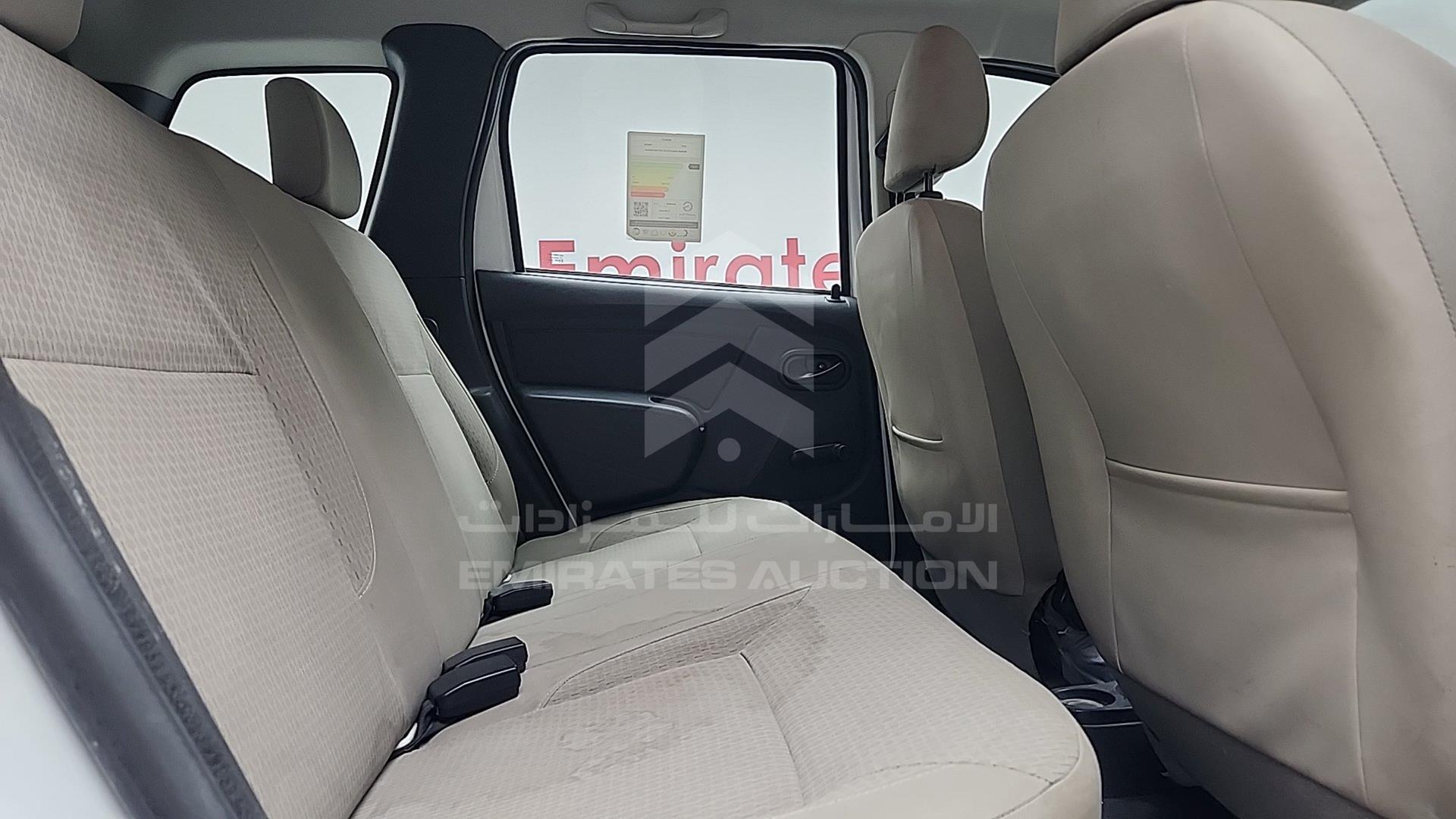 2017 RENAULT DUSTER VIN: VF1HSRGJ8HA529118