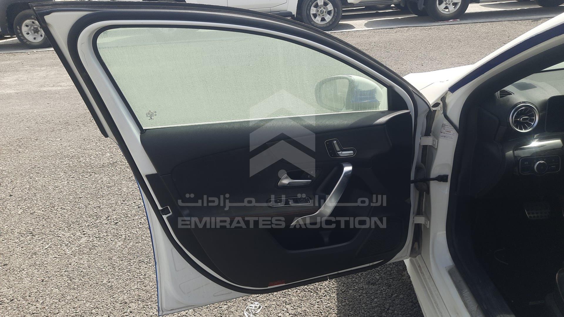 2019 MERCEDES A 250 VIN: WDD3F4GB6KJ023585
