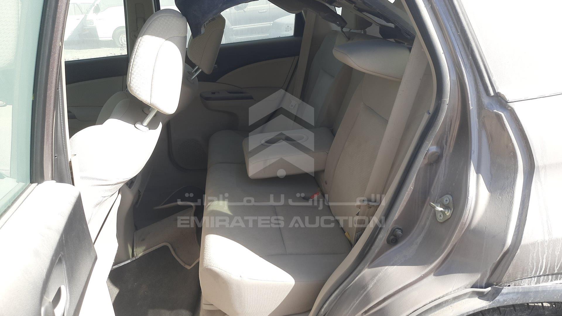 2016 HONDA CRV VIN: 5J6RM3832GL700052