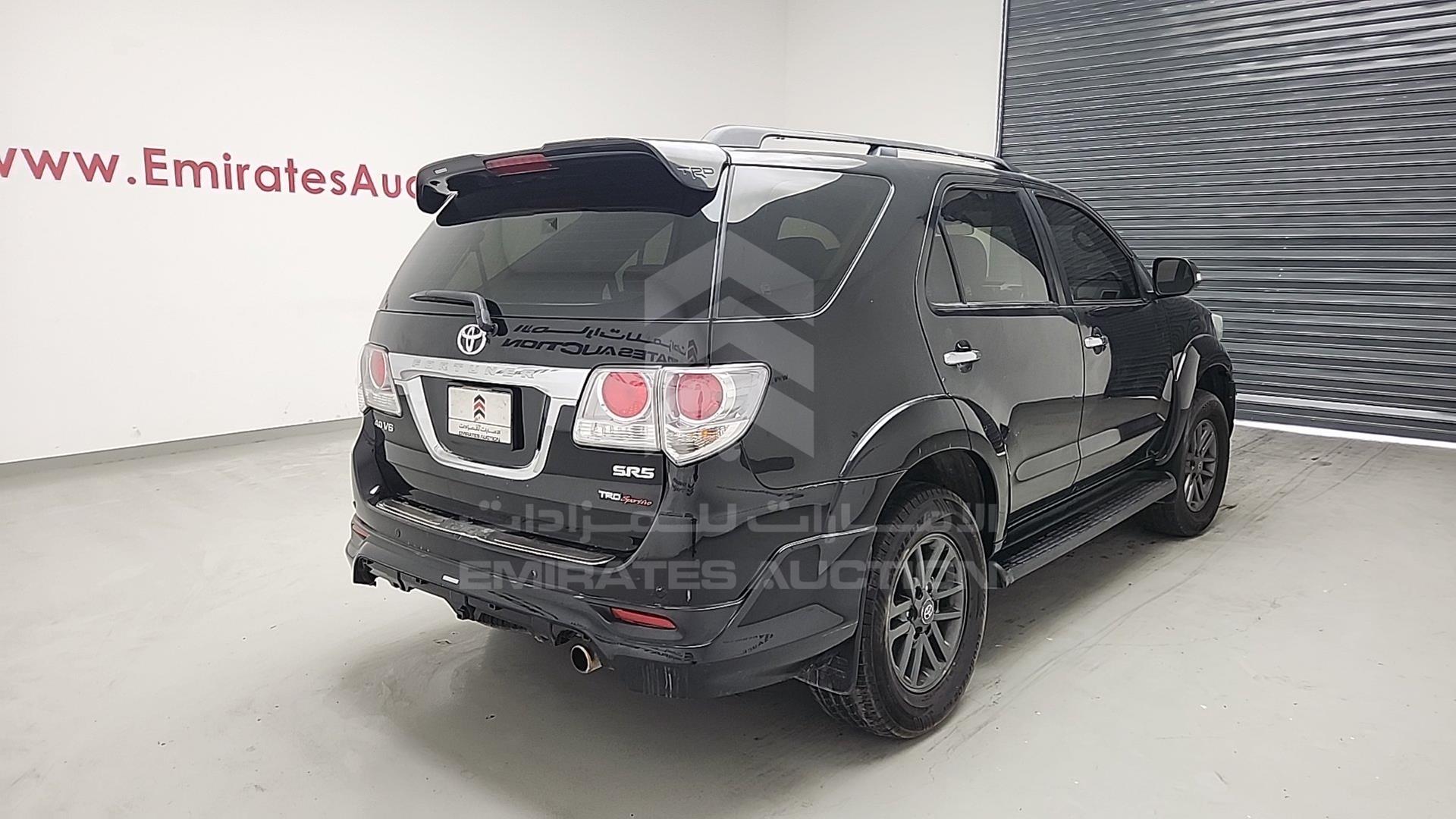 2014 TOYOTA FORTUNER VIN: MHFYU59G2E7034786