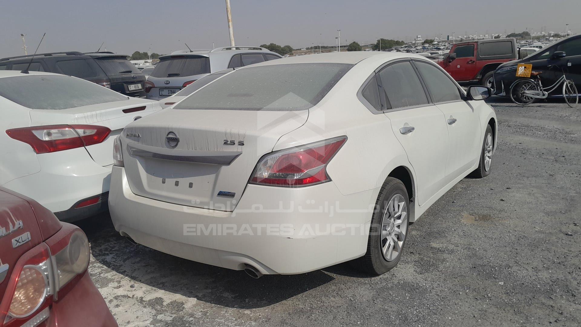 2015 NISSAN ALTIMA VIN: 1N4AL3AP4FC111625
