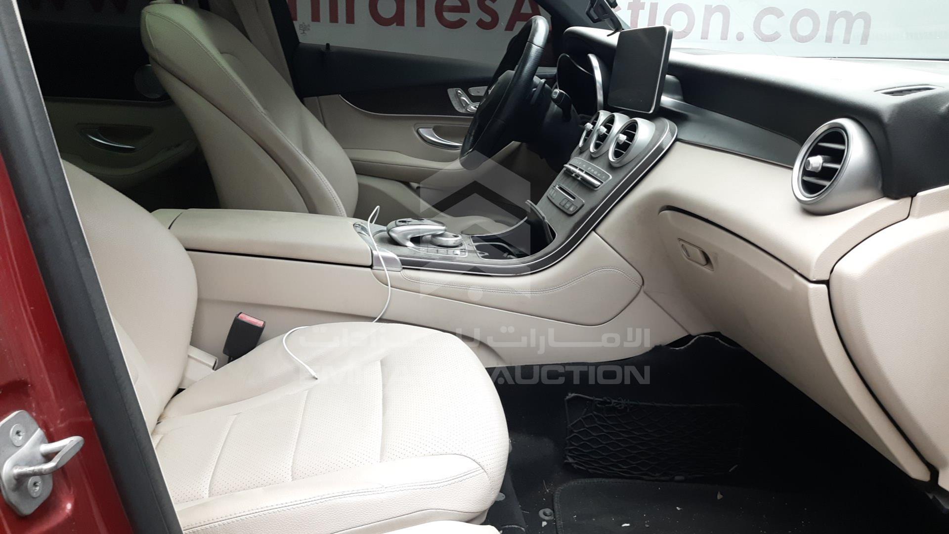 2018 MERCEDES GLC 300 VIN: WDC0G4KB5JV101017