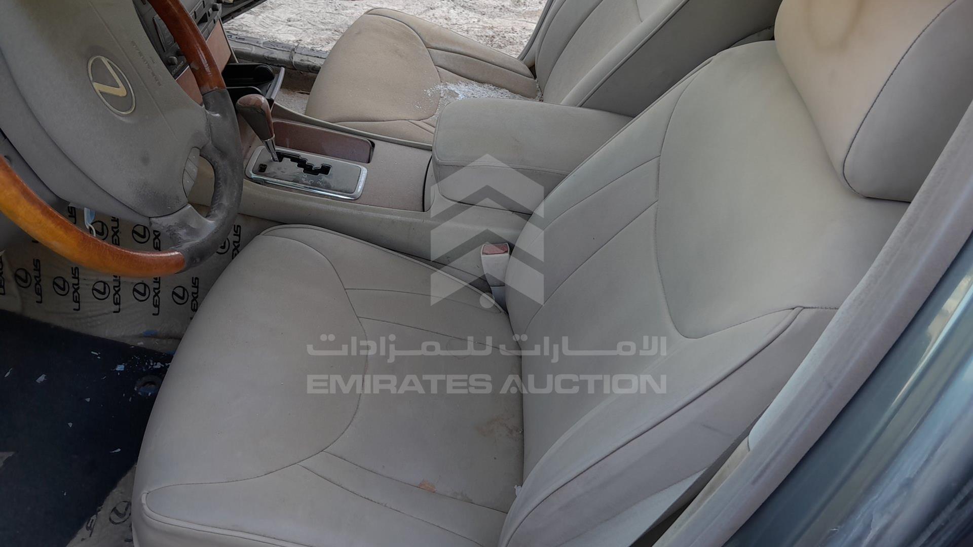 2002 LEXUS LS 430 VIN: JTHBN30F220065918