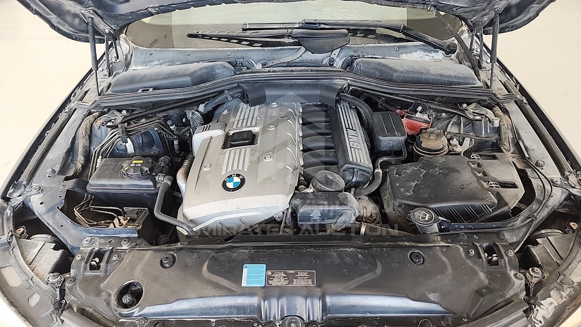 0 BMW 523I VIN: WBANE310X0B953095