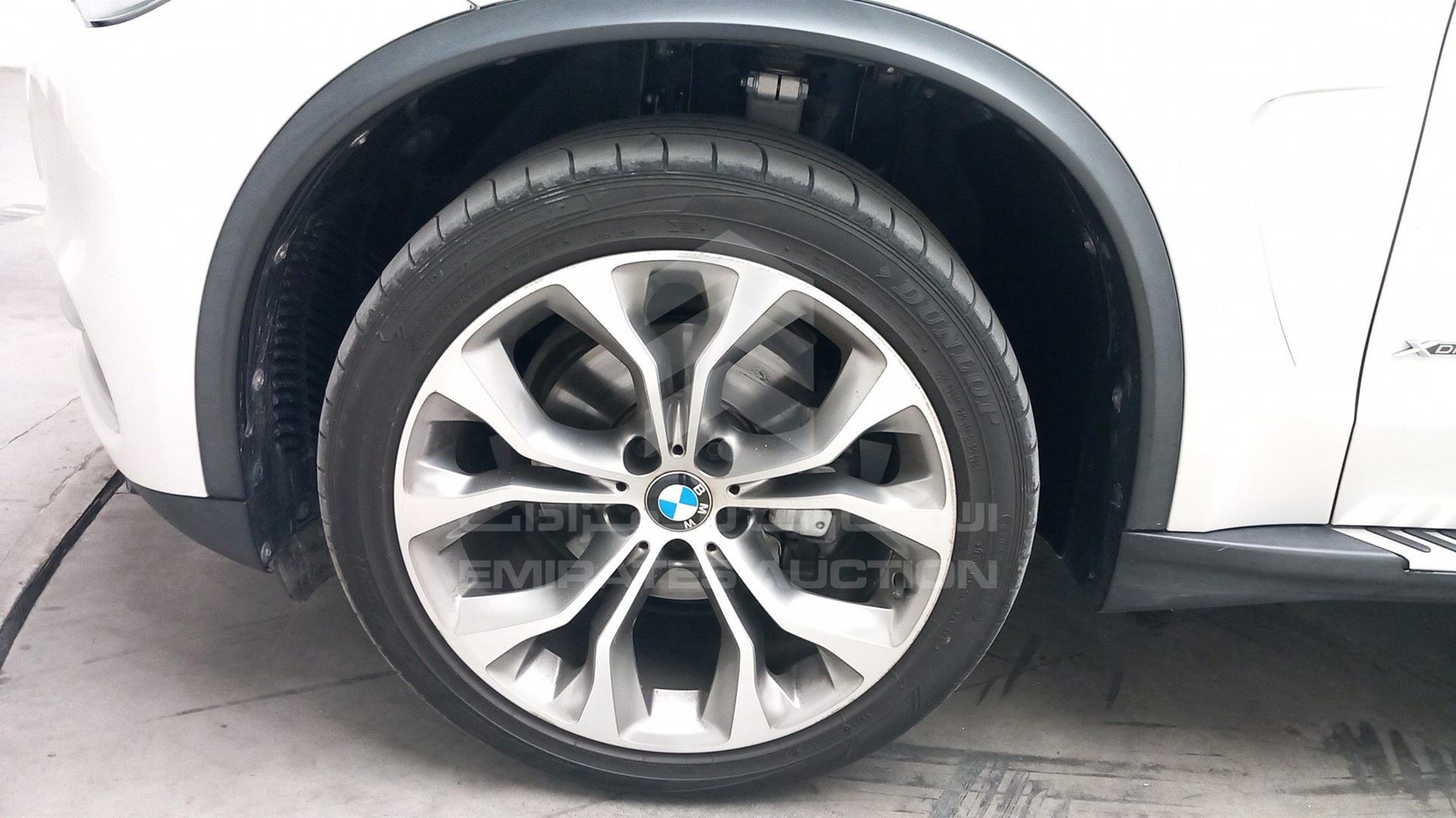 2014 BMW X5 VIN: WBAKR010XE0J21328