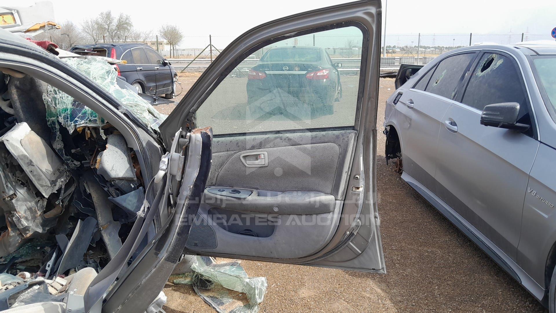 2000 TOYOTA CAMRY VIN: 4T1BG22K4YU703969