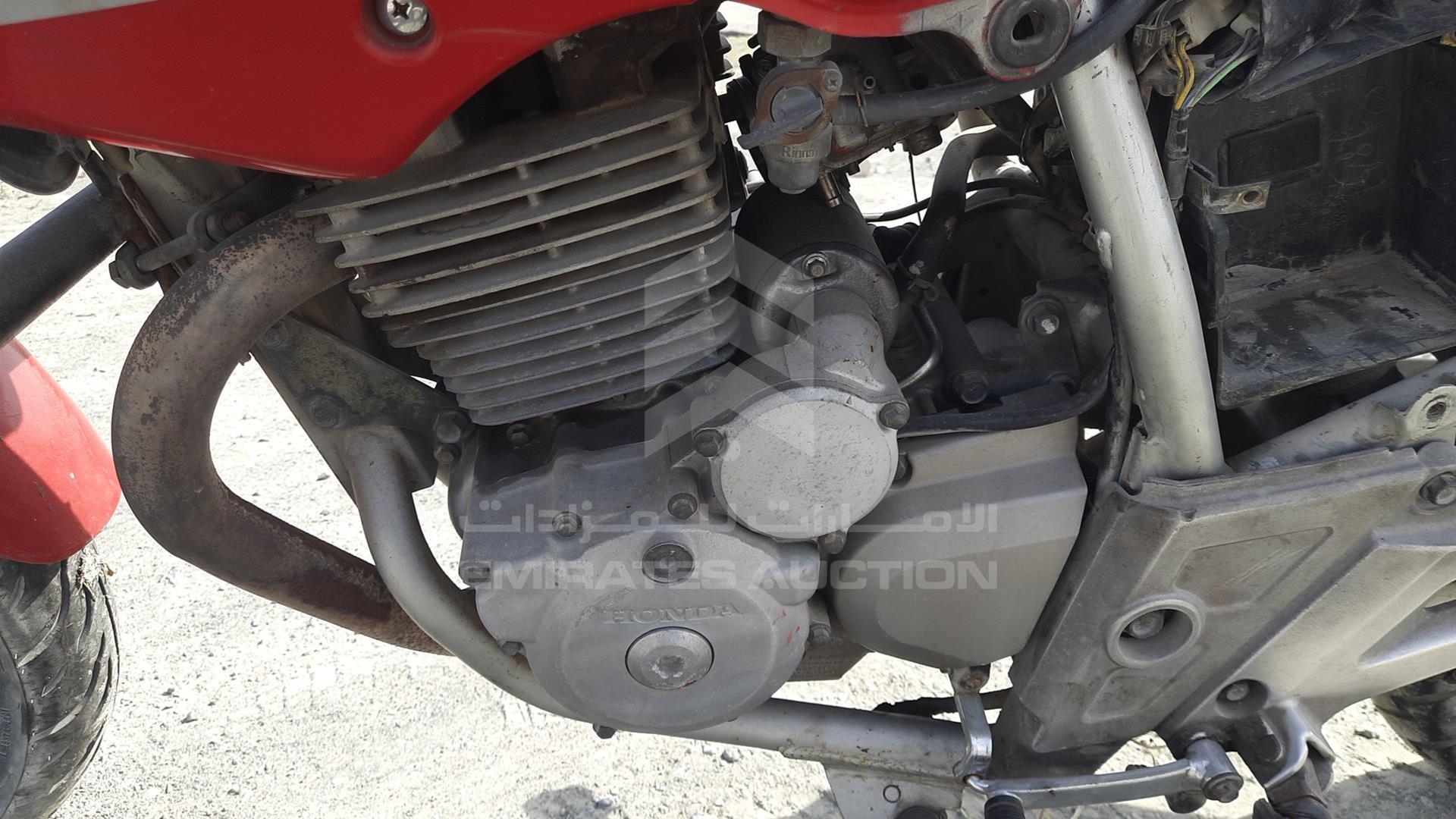 2011 HONDA CBX 250 TWISTER VIN: 9C2MC3503BR354235