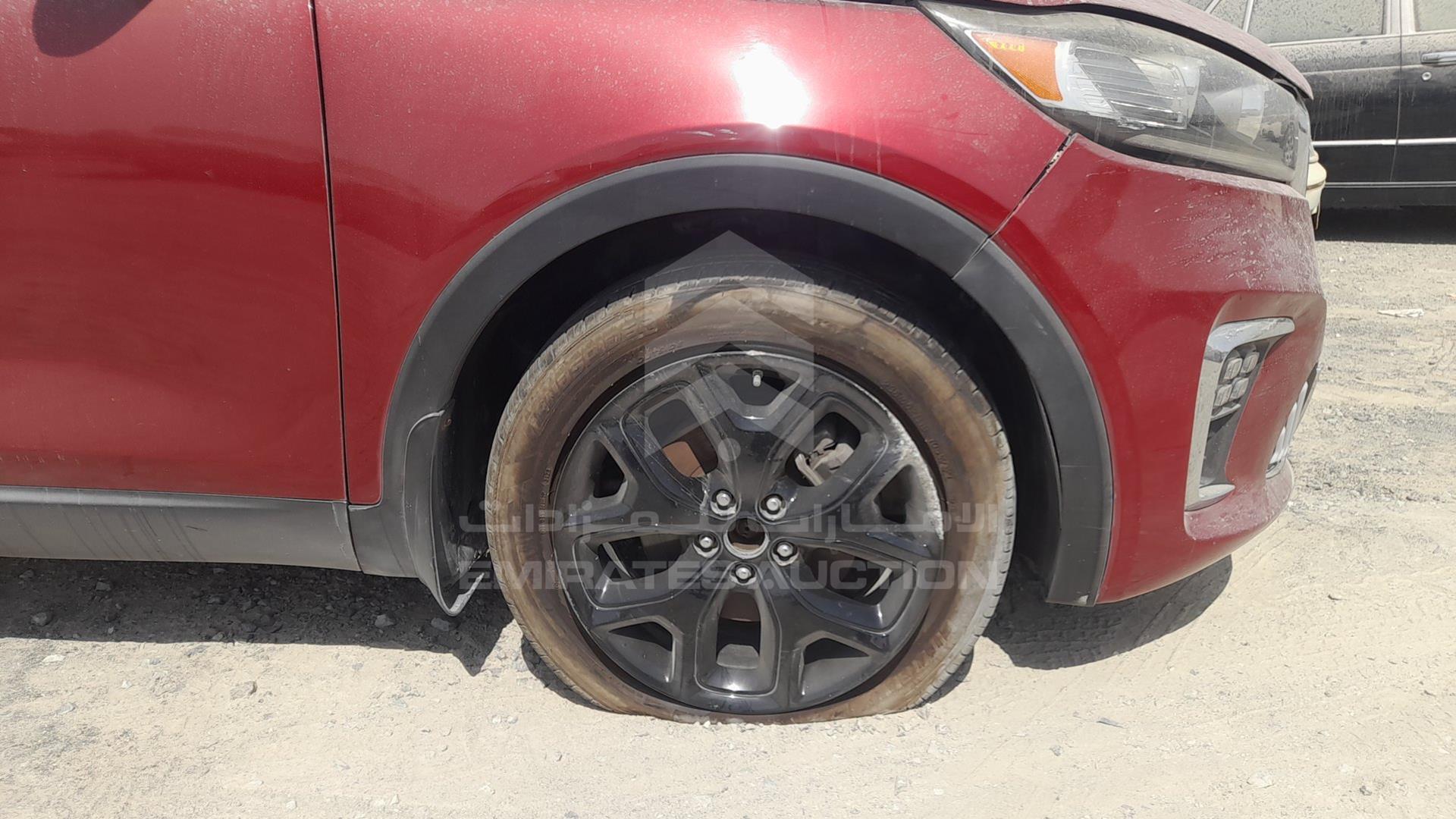 2019 KIA SORENTO VIN: 5XYPGDA54KG587151