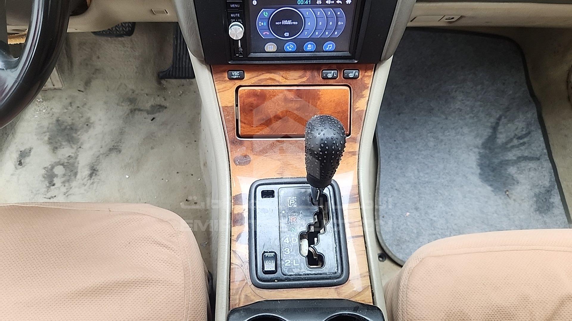 1999 LEXUS LS400 VIN: JT8BH28FXX0159817