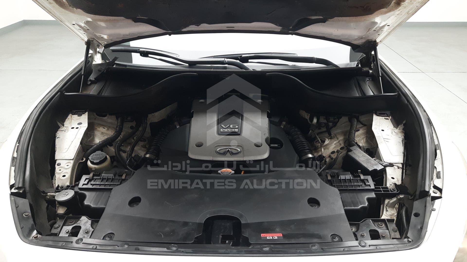 2016 INFINITI QX 70 VIN: JNRCSIMWXGM660013