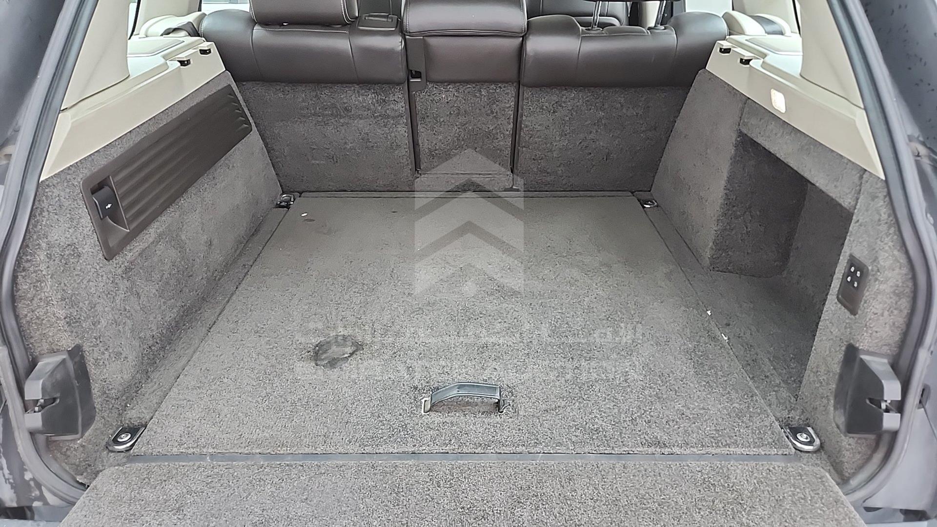 2014 RANGE ROVER VOGUE VIN: SALGA2EF3EA131728