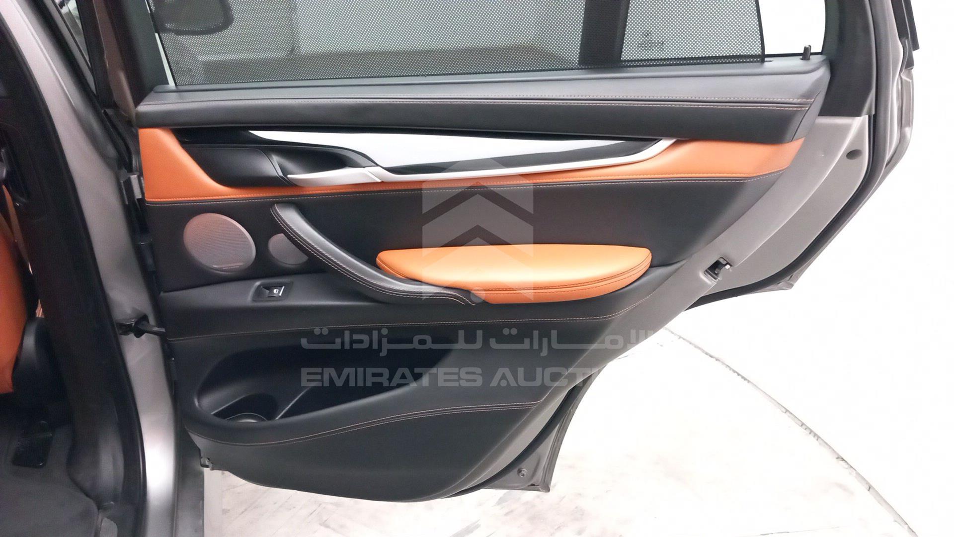 2015 BMW X5 VIN: WBSKT6105F0C88524