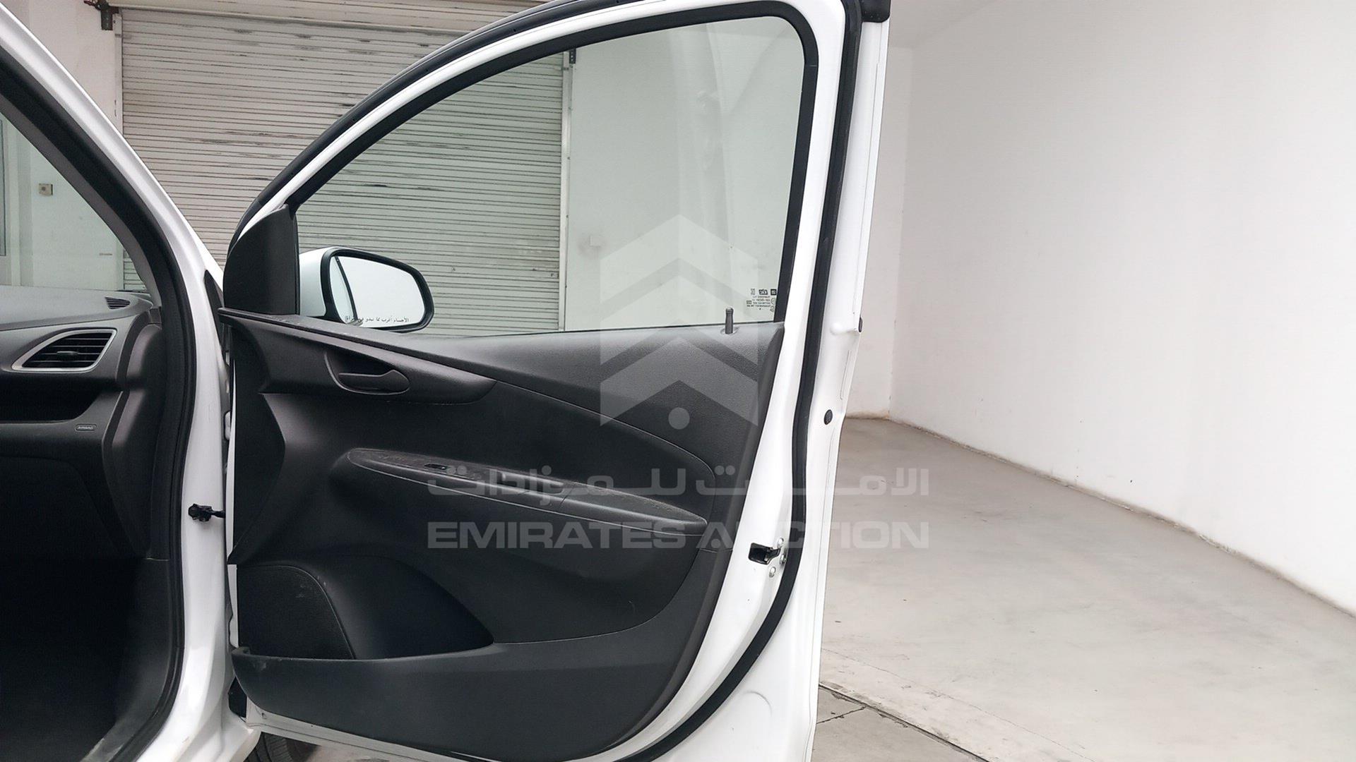 2020 CHEVROLET SPARK VIN: KL1CD6CA1LC431143