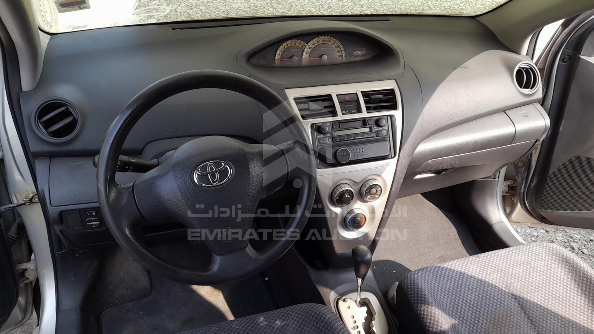 2007 TOYOTA YARIS VIN: JTDBW923971077991