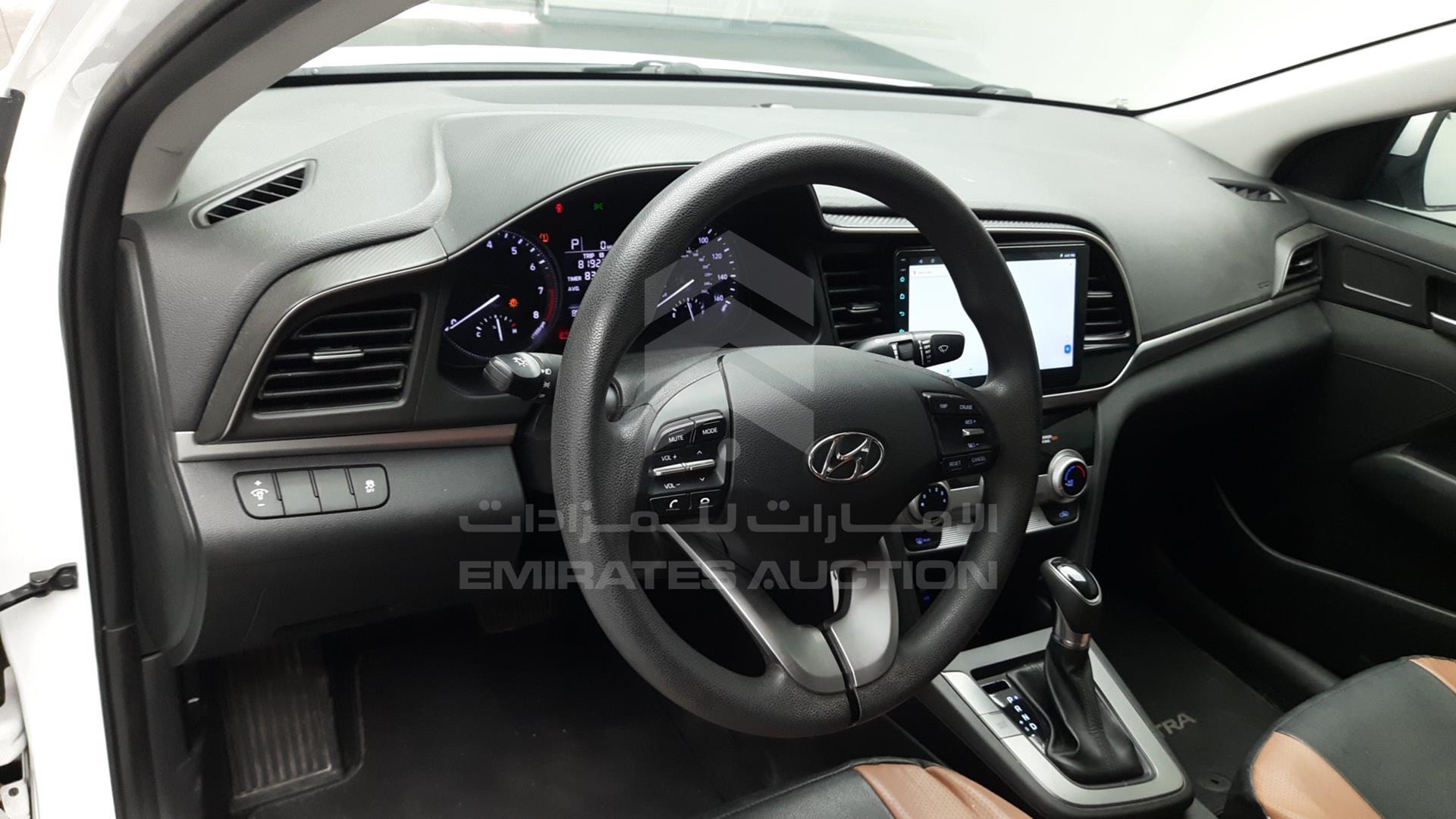 2019 HYUNDAI ELANTRA VIN: 5NPD74LF0KH458356