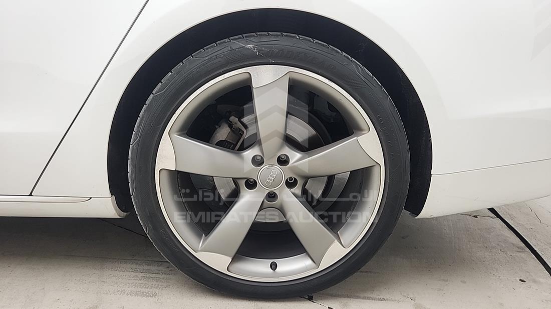2013 Audi A8 — Rear Left Tyre — Photo 37