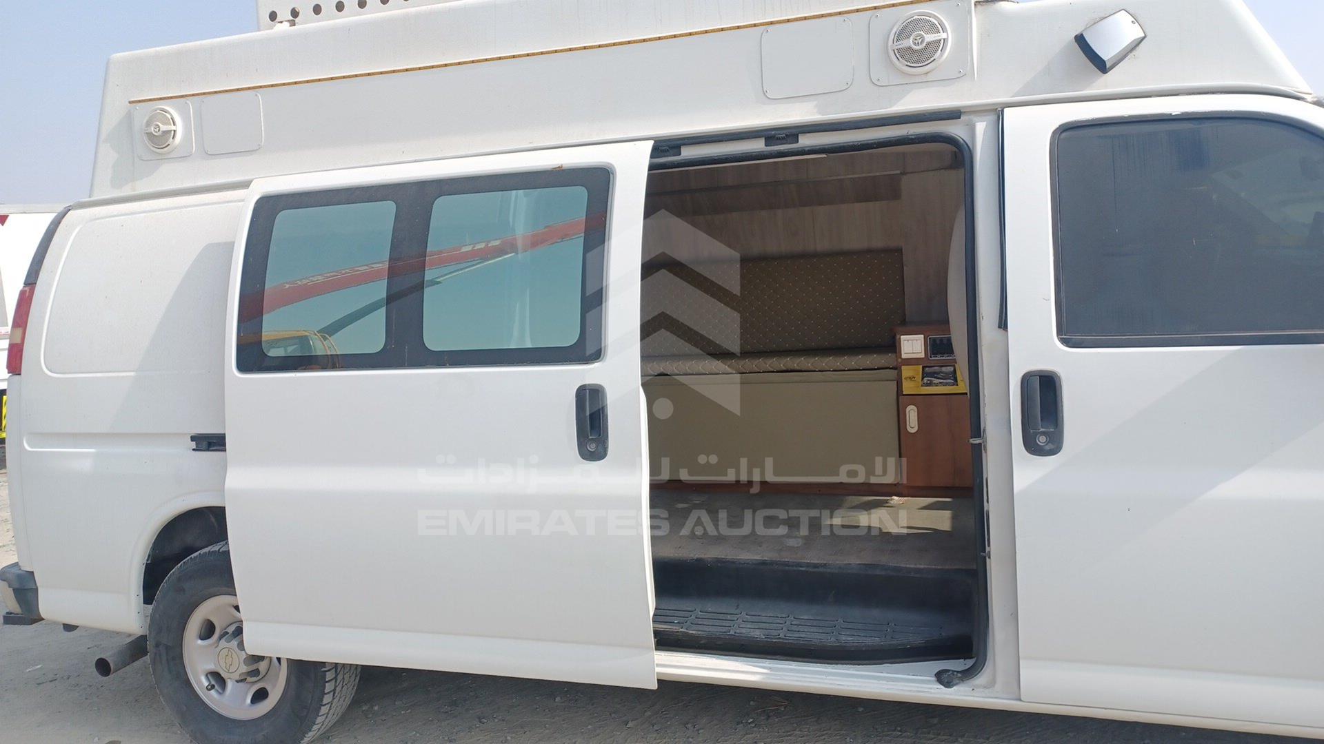 2008 CHEVROLET EXPRESS VIN: 1GCHG39K281114642