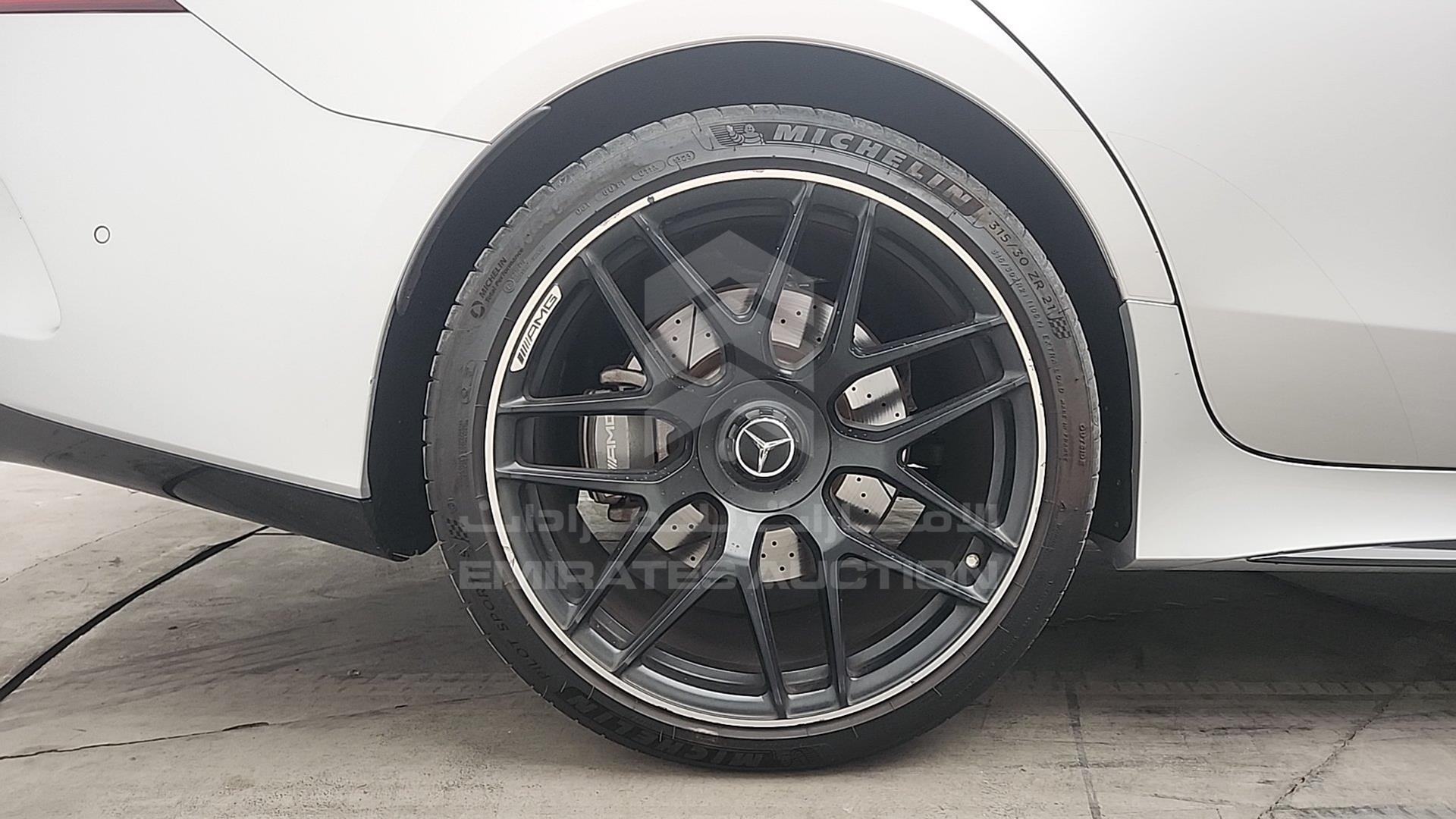 2019 MERCEDES GT 43 AMG VIN: WDD7X5JB8KA007031