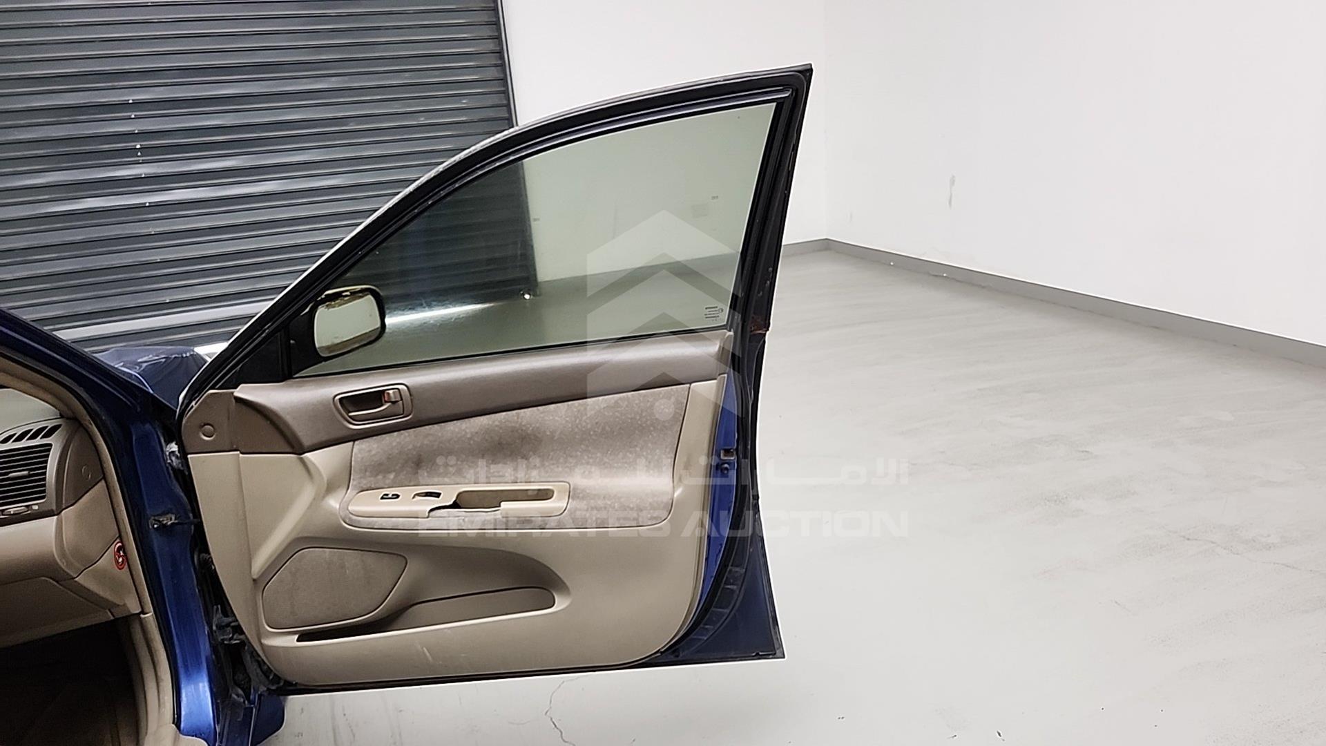2003 TOYOTA CAMRY VIN: 6T1BE32K83X381005