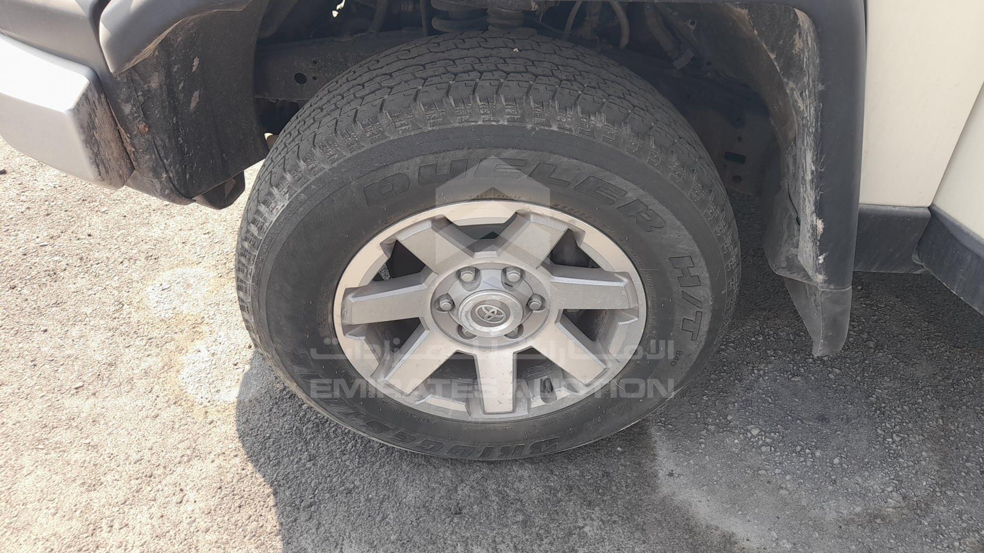 2014 TOYOTA FJ CRUISER VIN: JTEBU11F3EK195394
