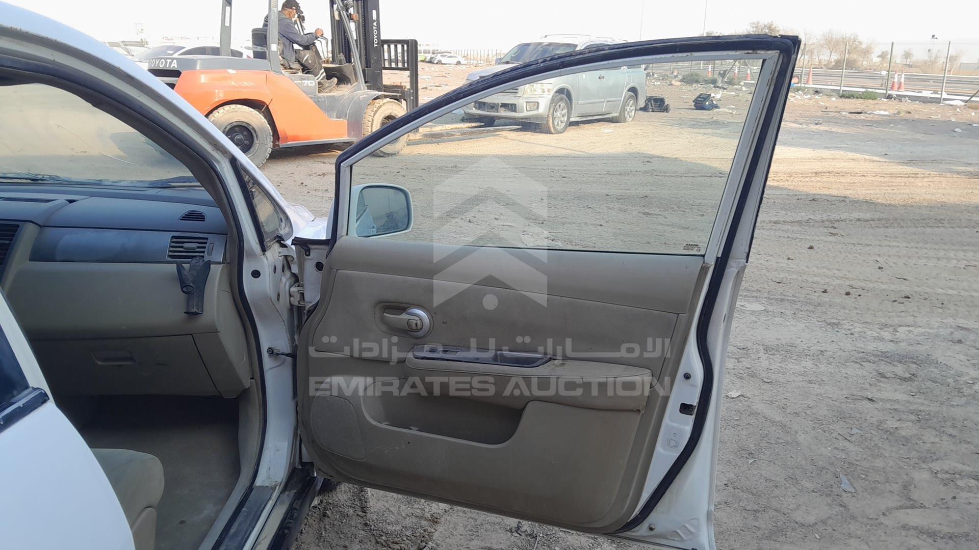 2012 NISSAN TIIDA VIN: 3N1BC1A61CK231000