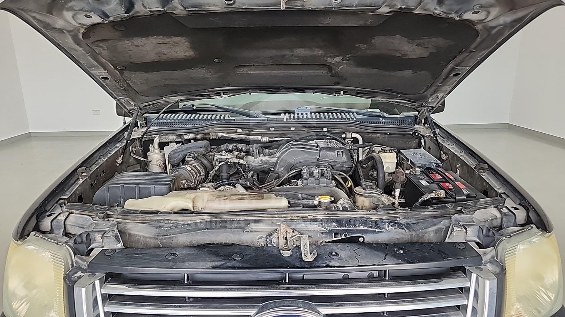 2009 FORD EXPLORER VIN: 1FMEU73E89UA06107