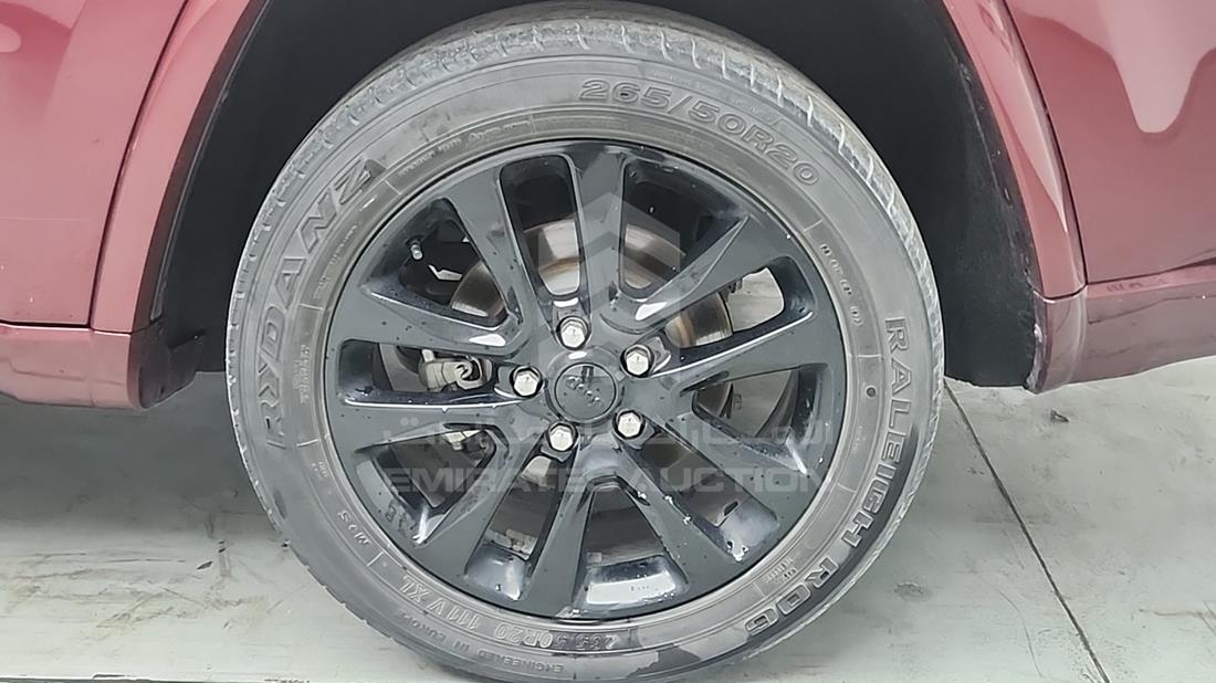 2019 Jeep Grand Cherokee — Rear Left Tyre — Photo 33