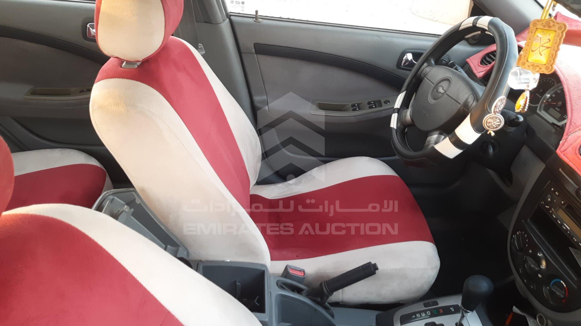 2009 CHEVROLET OPTRA VIN: KL1JJ82B99K073536