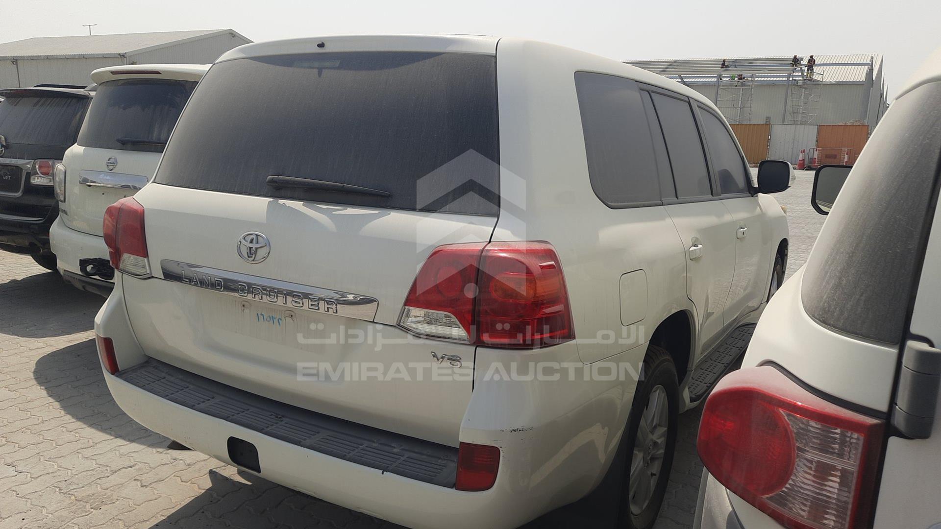 2014 TOYOTA LAND CRUISER VIN: JTMDU09JXE5082007