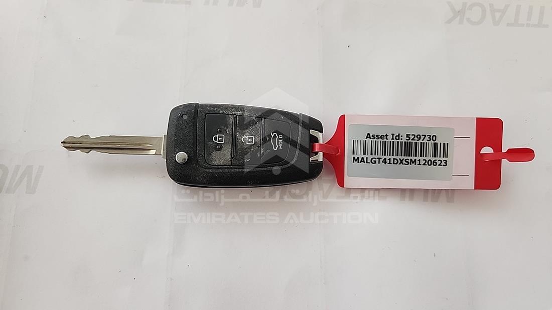 2025 Hyundai Accent — Keys — Photo 5