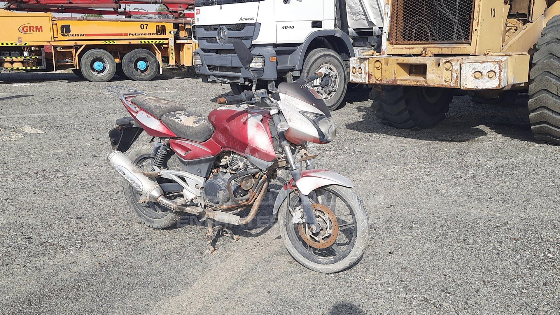 2009 BAJAJ PULSAR 200 CC VIN: MD2DHJCZZRCE18754