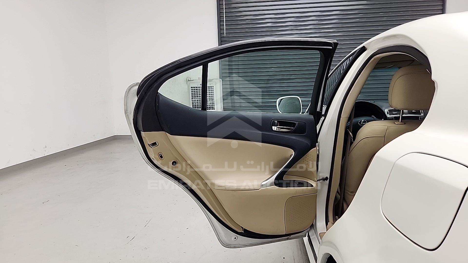 2008 LEXUS IS 250 VIN: JTHBK262385084075