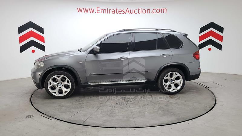 WBAZV4102DL926884 Auction: EmiratesAuction Lot: 409005 WBAZV4102DL926884 BMW X5 2013 GREY Photo 45